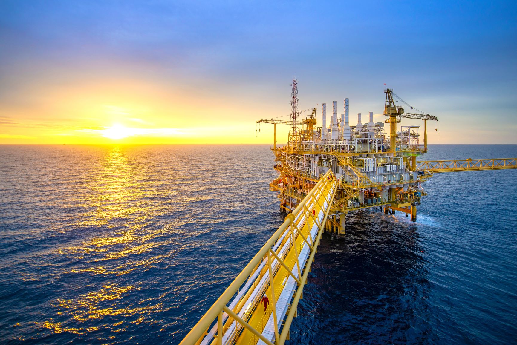 Brent soars back above $80